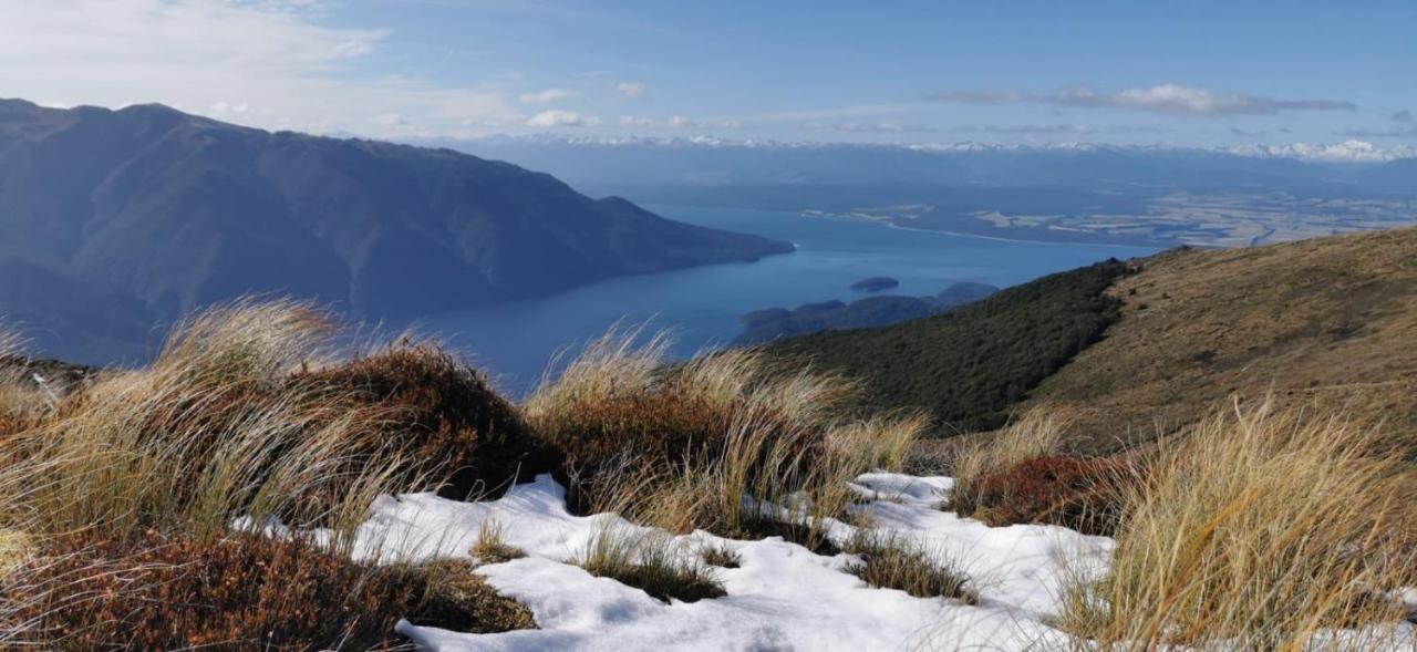 Kepler Oaks Chalet Te Anau Extérieur photo